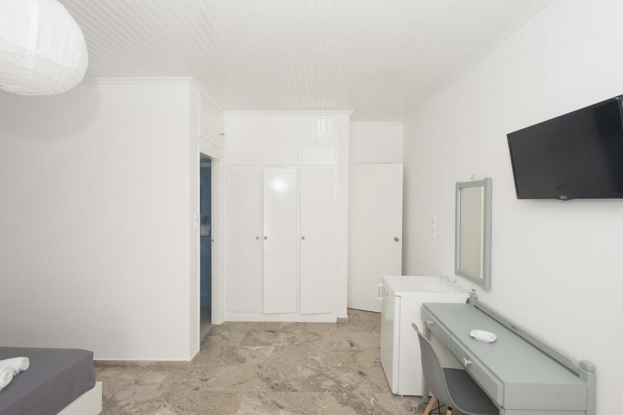 Hotel Finikas Метони Экстерьер фото